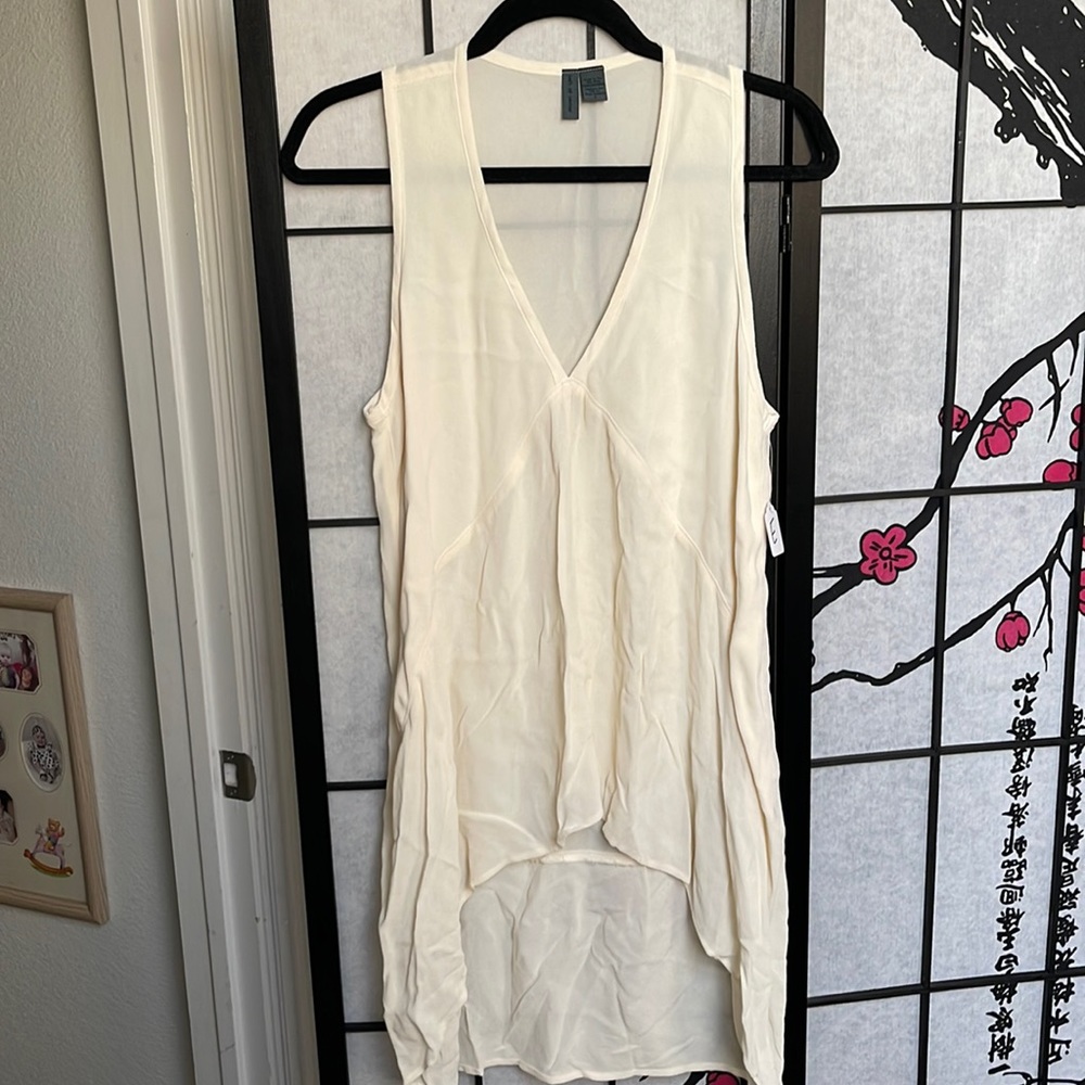 Left of Center Cream Sheer Tank Blouse V Neck